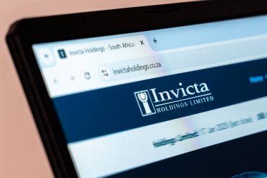 New York, ABD - 19 Ocak 2025: Invicta Holding 'in Güney Afrika' da endüstriyel arz ve iş çözümleri sergilenen web sitesi