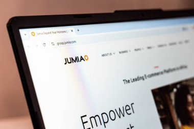 New York, ABD - 20 Ocak 2025: Jumia web sitesi bir ekranda e-ticaret ve çevrimiçi pazar hizmetleri sunuyor