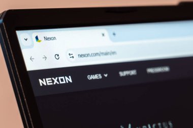 New York, ABD - 31 Ocak 2025: Nexon video oyunu geliştirme ve yayıncılık şirketi web sitesi dizüstü bilgisayar ekranında gösterildi