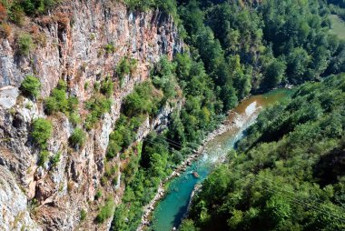 Karadağ 'daki Tara River Kanyonu' na bak