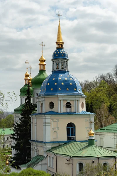 Монастир Видубичі Києві — стокове фото