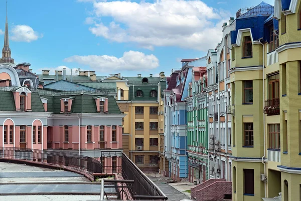 Upscale Město Barevné Vozdvizhenka Pouliční Budovy Kyjeva Ukrajina — Stock fotografie