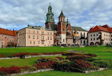 Krakow Polonya 'daki Wawel şatosu manzarası