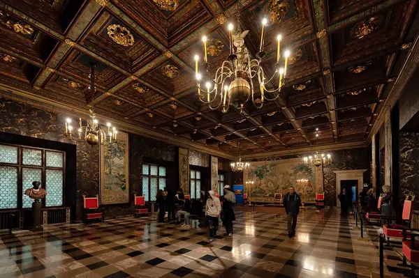 Αίθουσα Θρόνου Στο Κάστρο Wawel Στην Κρακοβία Της Πολωνίας Φωτογραφία Αρχείου