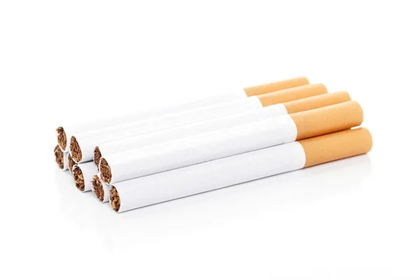 Primer Plano Fumar Cigarrillos Sobre Fondo Blanco Cigarrillo Tabaco Papel —  Fotos de Stock