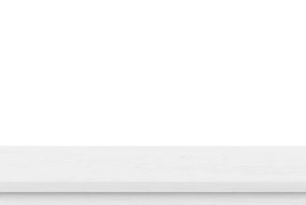 Beyaz arkaplanda boş tahta masa üstü, ürün gösterimi için şablon oluşturun