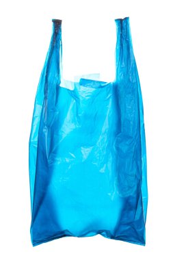 Mavi plastik torba beyaz arkaplanda izole edilmiş, kırpma yolu