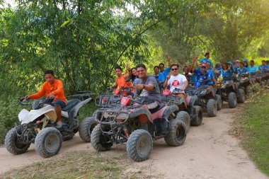 NAKHONNAYOK, THAILAND 19 ARALIK: 19 ARALIK 2015, Tayland.