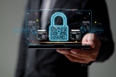 Koruma ağı güvenliği veri konseptinizi emniyete aldı. İsimsiz bir hacker tarafından dijital suç.