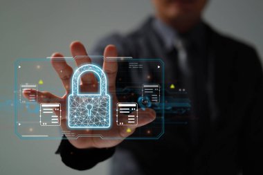 Koruma ağı güvenliği veri konseptinizi emniyete aldı. İsimsiz bir hacker tarafından dijital suç.