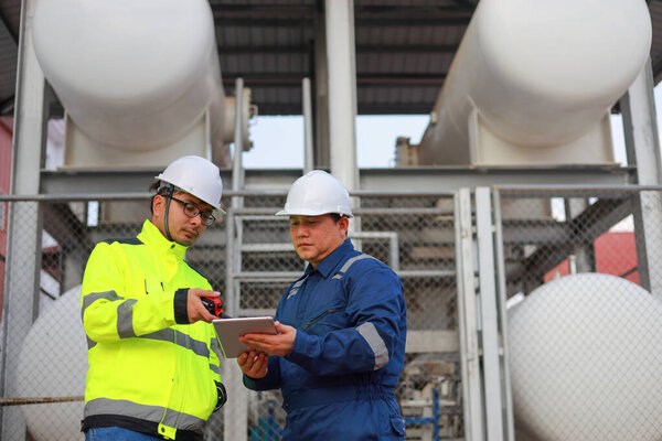 Portrait Professional Man Engineer Working Checking Work Place Keep Liquid Royalty Free Stock Photos