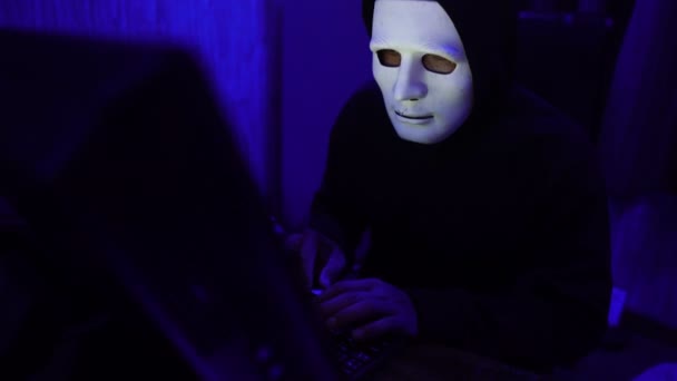 Небезпечний Хакер Масці Розбивається Урядовий Сервер Даних — стокове відео