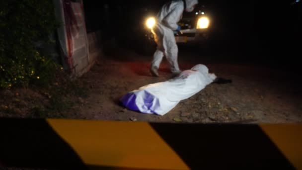 Policía Los Forenses Están Bloqueando Área Para Investigar Asesinato — Vídeo de stock