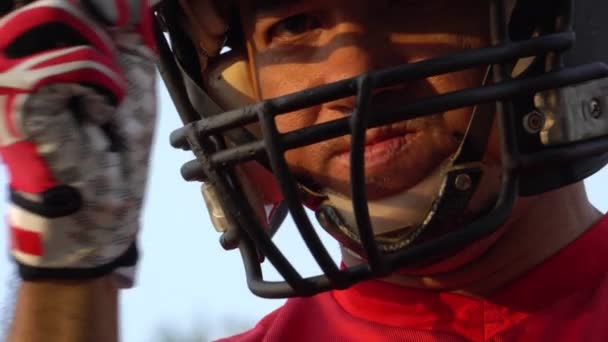 Close Footage Handsome Man Baseball Sports Uniform Helmet — Vídeo de Stock