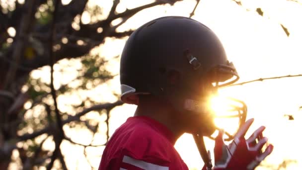 Close Footage Handsome Man Baseball Sports Uniform Helmet — Wideo stockowe