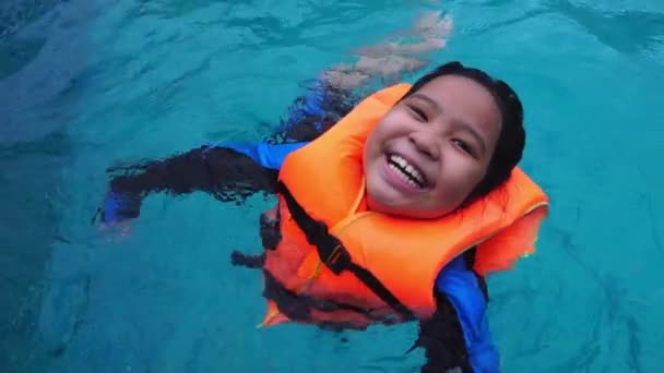 Asian Girl Wetsuit Swimming Pool Slow Motion — Stock Video