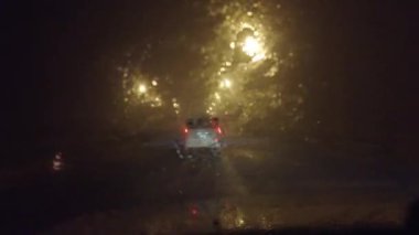 Kamera 4K: Şiddetli Fırtına 'da Otoyol Sürücüsü.