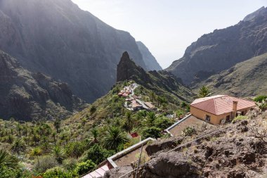 Masca Vadisi. Tenerife 'deki dağlar, Kanarya adaları. Manzaralı dağ manzarası