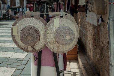 Türkiye 'nin Antalya kentindeki eski pazar caddesi