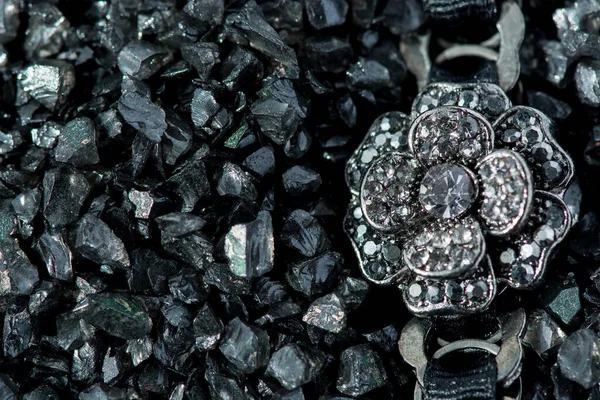 Siyah Arkaplanda Mücevher Fotoğrafı — Stok fotoğraf