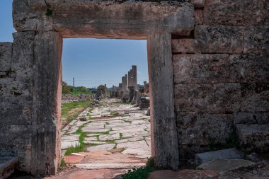 Perge, Türkiye 'deki Yunan ve Roma Harabeleri