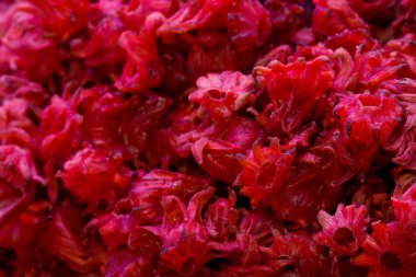 bir resmi bir kompozisyon bir piyasada çeşitli kurutulmuş meyve