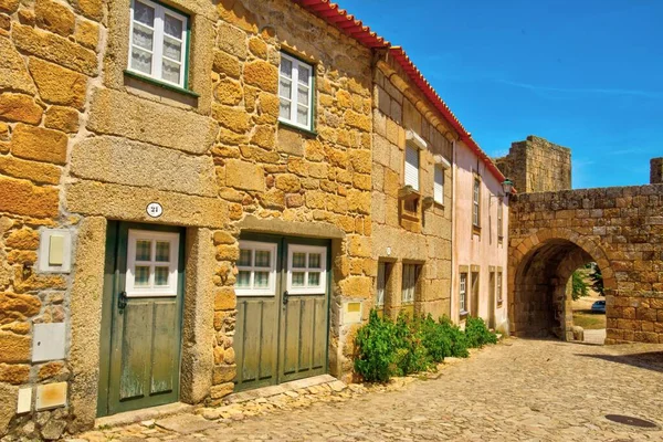 Casas Piedra Adosadas Antigua Muralla Castelo Mendo Portugal Fondo Una —  Fotos de Stock