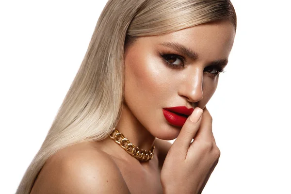 Retrato Beleza Modelo Com Maquiagem Natural Segurando Frasco Creme Moda — Fotografia de Stock