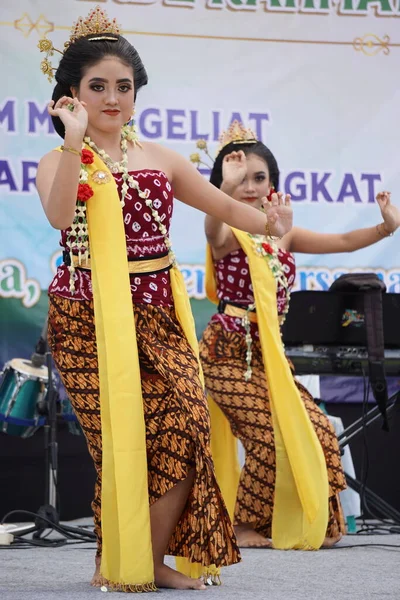 Blitar Java Oriental Indonésia Abril 2022 Javanês Está Realizando Dança — Fotografia de Stock