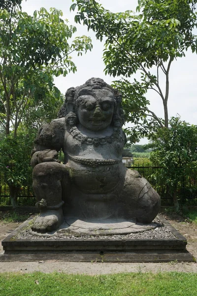 stock image Totok Kerot statue in Kediri. This statue is a 3m tall inscription in the form of a giant statue of Dwarapala, which originates from the kingdom of Kediri.