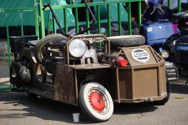 Panjalu scooter festivalinde çeşitli scooter 'lar
