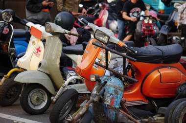 Panjalu scooter festivalinde çeşitli scooter 'lar