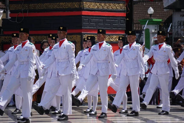 Indonesische Vlag Raiser Paskibraka Onafhankelijkheid Dag Ceremonie — Stockfoto