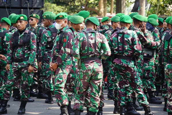 Indonesisch Leger Dienst — Stockfoto