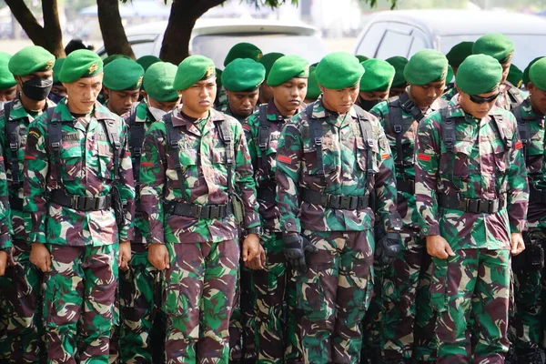 Ejército Indonesio Servicio —  Fotos de Stock