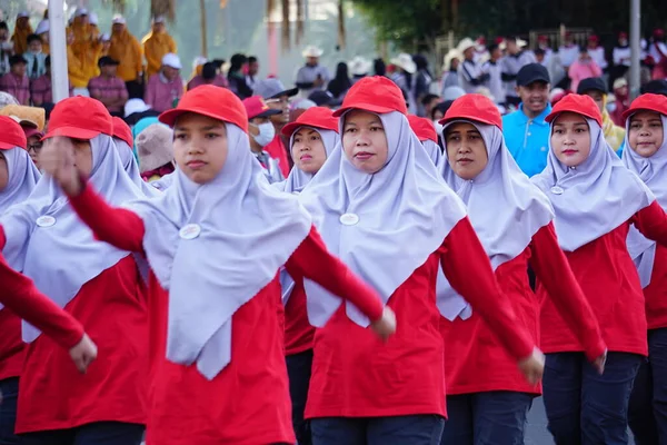 Ινδονησιακή Συμμετοχή Πορεία Baris Berbaris Για Τον Εορτασμό Της Ινδονησίας — Φωτογραφία Αρχείου