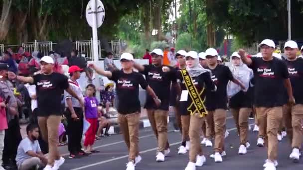 Indonesian Participating Marching Baris Berbaris Celebrate Indonesian Independence Day — Stock Video