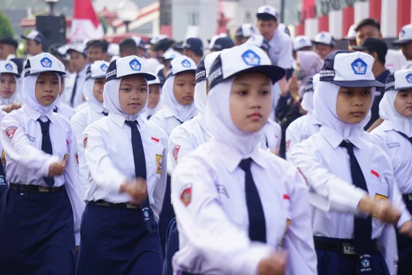 Indonesian Junior High School Students Participating Marching Baris Berbaris Celebrate — Stock Photo, Image
