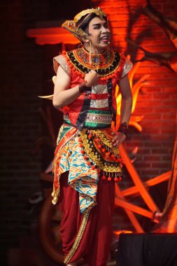 Krishna harimurti (Krishna, liderin ustası) isimli Kresnayana tiyatrosu)