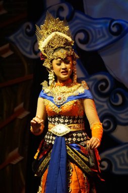 Krishna harimurti (Krishna, liderin ustası) isimli Kresnayana tiyatrosu).