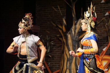 Krishna harimurti (Krishna, liderin ustası) isimli Kresnayana tiyatrosu).