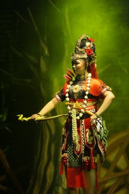 Krishna harimurti (Krishna, liderin ustası) isimli Kresnayana tiyatrosu)