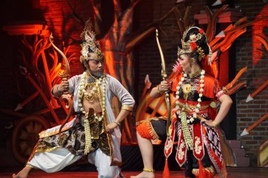 Krishna harimurti (Krishna, liderin ustası) isimli Kresnayana tiyatrosu)