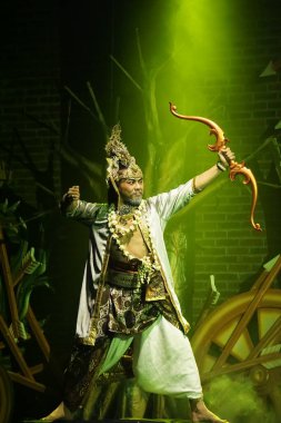 Krishna harimurti (Krishna, liderin ustası) isimli Kresnayana tiyatrosu)