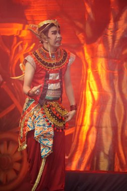 Krishna harimurti (Krishna, liderin ustası) isimli Kresnayana tiyatrosu)