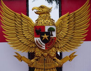 Doğal bir geçmişi olan Garuda Pancasila (Endonezya beş ilkesi)