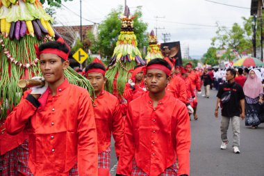 The celebration of grebeg Pancasila. Grebeg Pancasila is held to celebrate Pancasila day