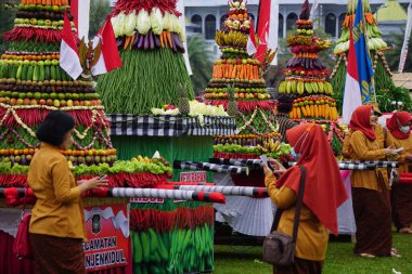 The celebration of grebeg Pancasila. Grebeg Pancasila is held to celebrate Pancasila day