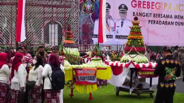 Celebration Grebeg Pancasila Grebeg Pancasila Held Celebrate Pancasila Day — Stock Video