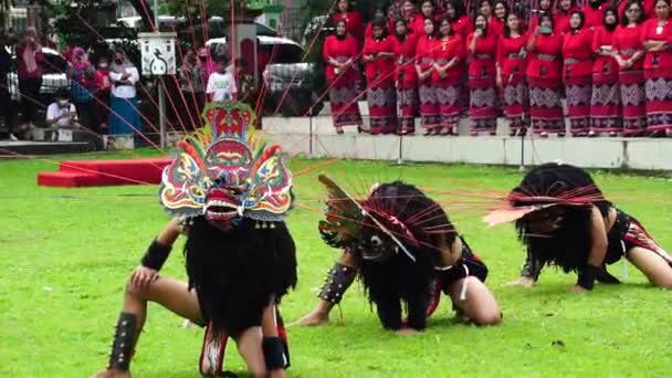 Indonesian Perform Barongan Kucingan Dance Dance Come Blitar — Stok Video